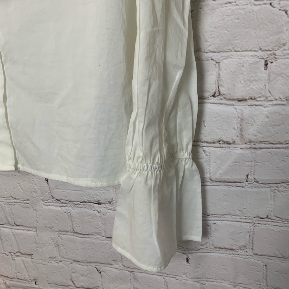 Express | Tops | Sz XS | Cut-Out Ruffle Button-Up - Picture 5 of 8
